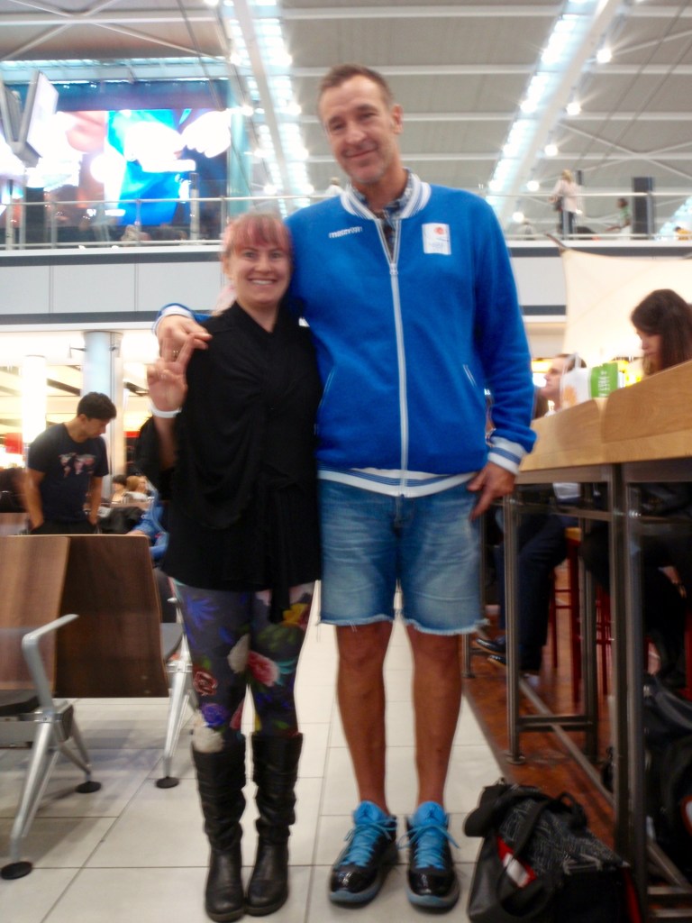 Tweedle short and tweedle tall.