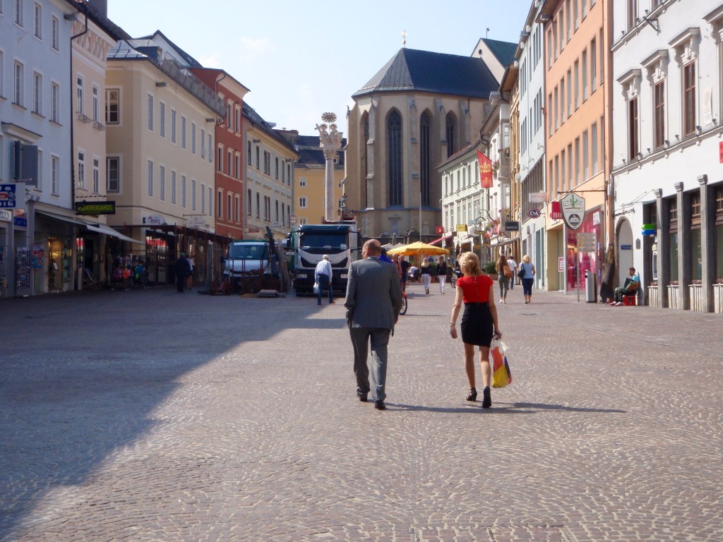 Walking through Villach in search of Cafe Rainer and the rest of the ExPlus bike gang.