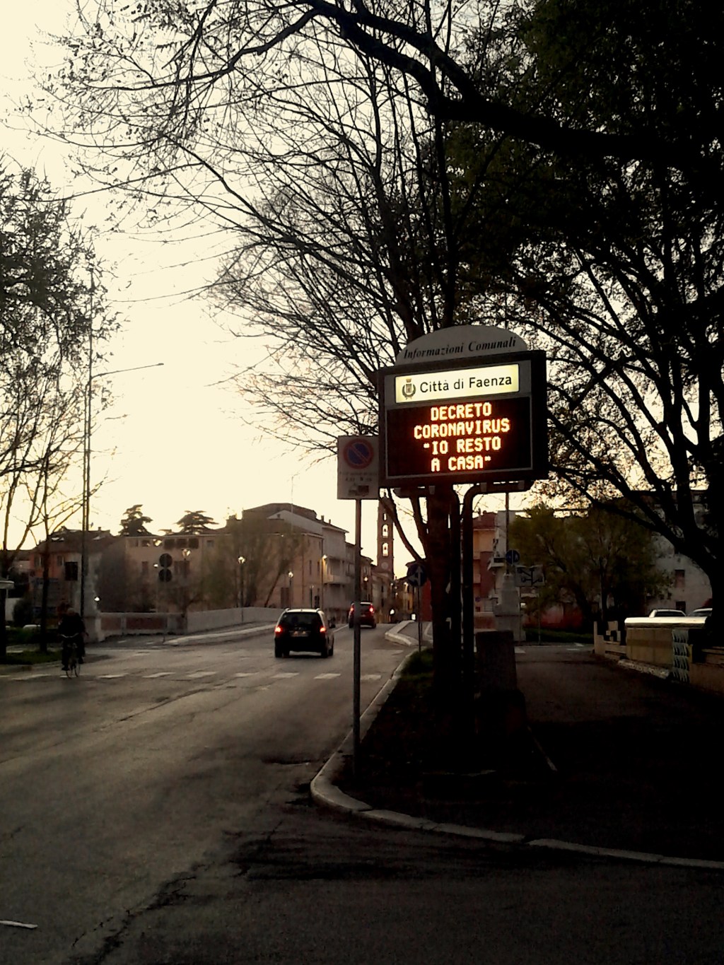 Coronavirus in Wonderland